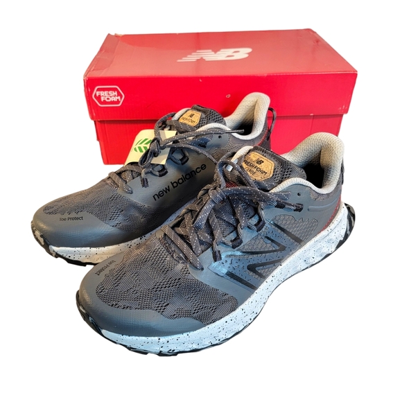 New Balance Fresh Foam Garo Trail Running Shoes Mismatched Sizes 9 Left 10 Right - Picture 3 of 14
